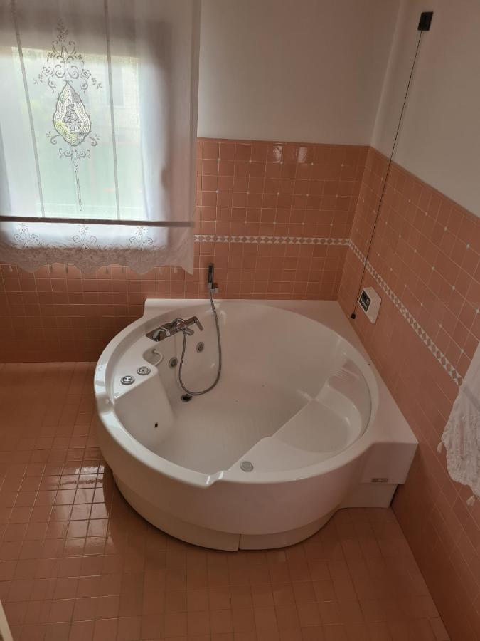 Bed & Breakfast Rezzonico Bassano del Grappa Kültér fotó